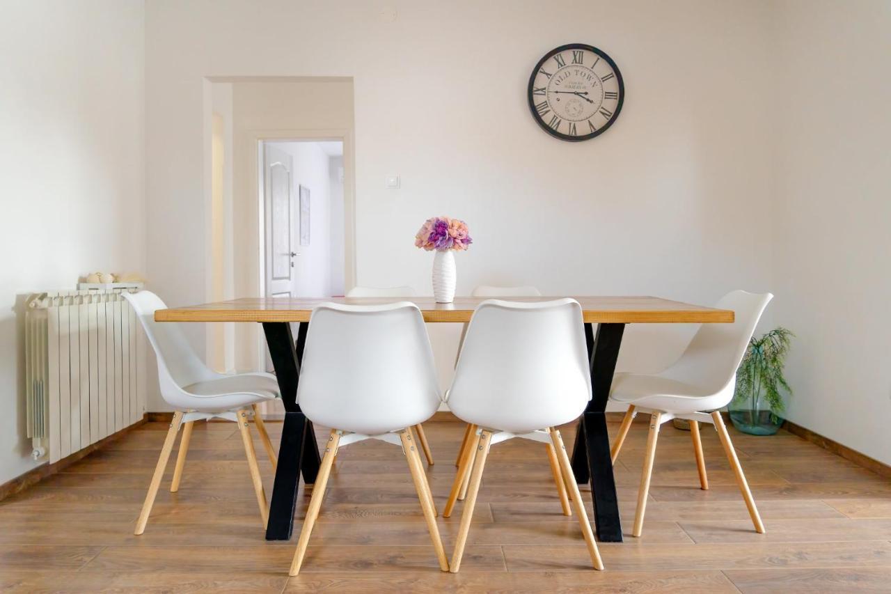Family Apartment Vitlic Макарська Екстер'єр фото