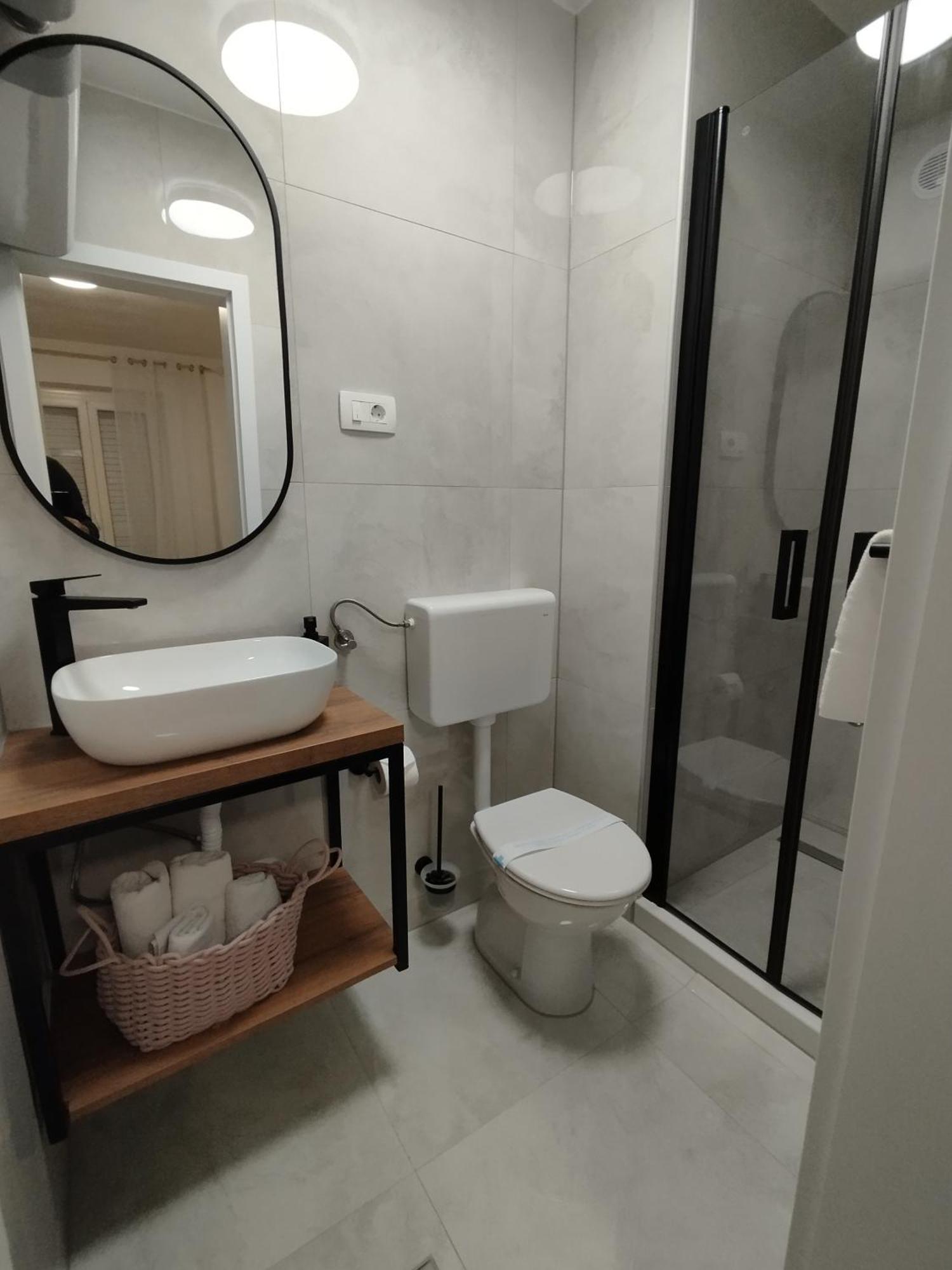 Family Apartment Vitlic Макарська Екстер'єр фото